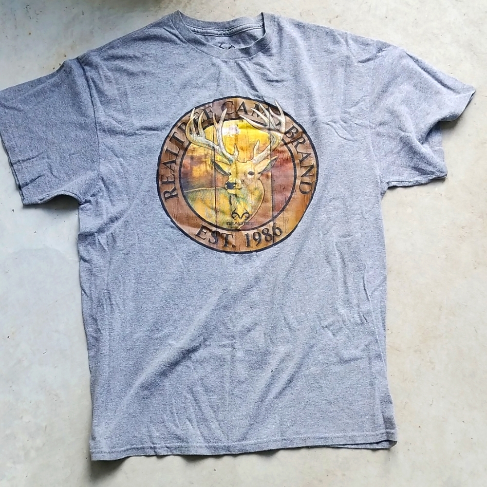 Real Tree TShirt  Men's Sz: L